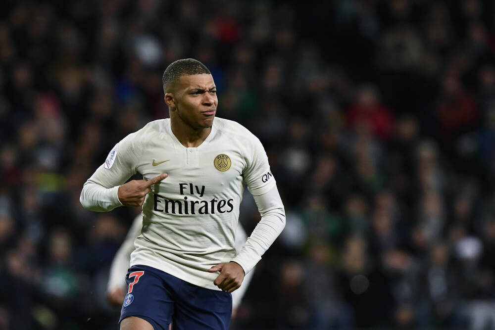 广东受强台风“麦德姆”影响用户已全部恢复供电